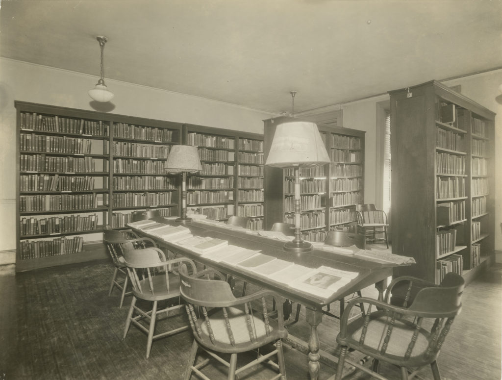 01_fogelman40_LibraryBefore1930_(c)_Shobbrook